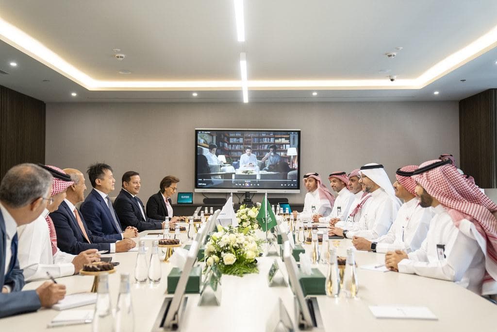 Saudi Business Boardroom and Ownership Options